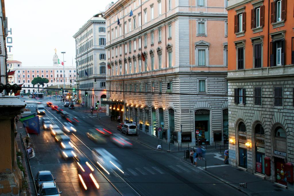Premier Cavour Hotel Rzym Zewnętrze zdjęcie